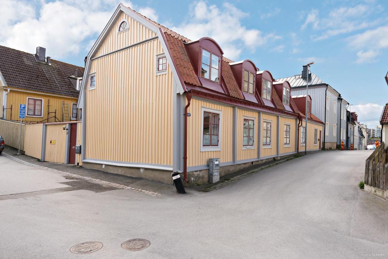 Fregatten Bed & Breakfast Karlskrona Exterior foto
