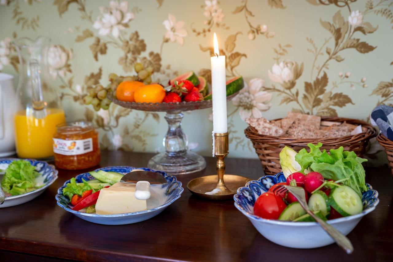 Fregatten Bed & Breakfast Karlskrona Exterior foto
