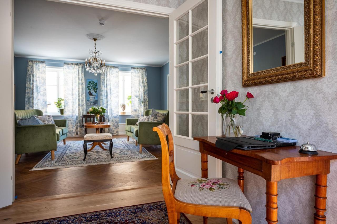 Fregatten Bed & Breakfast Karlskrona Exterior foto