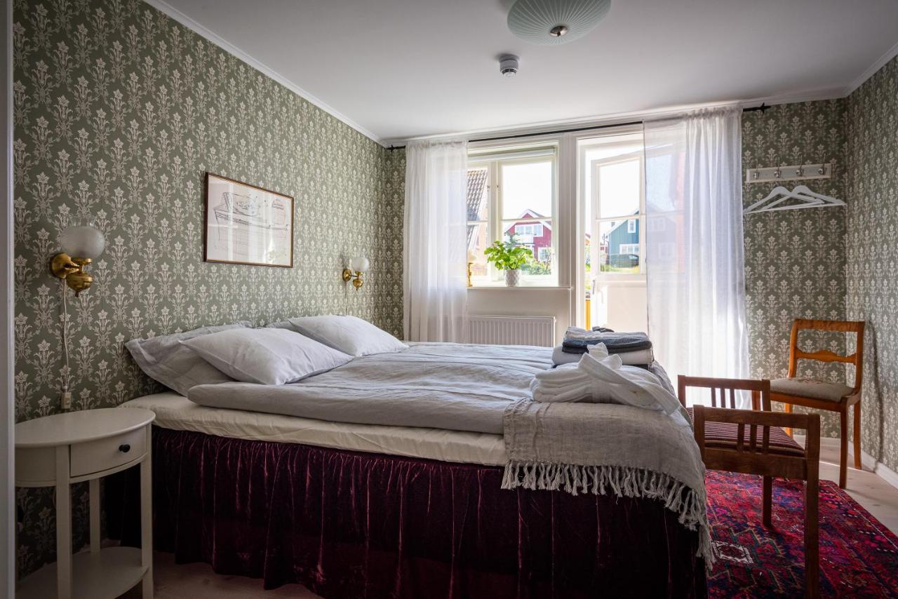 Fregatten Bed & Breakfast Karlskrona Exterior foto