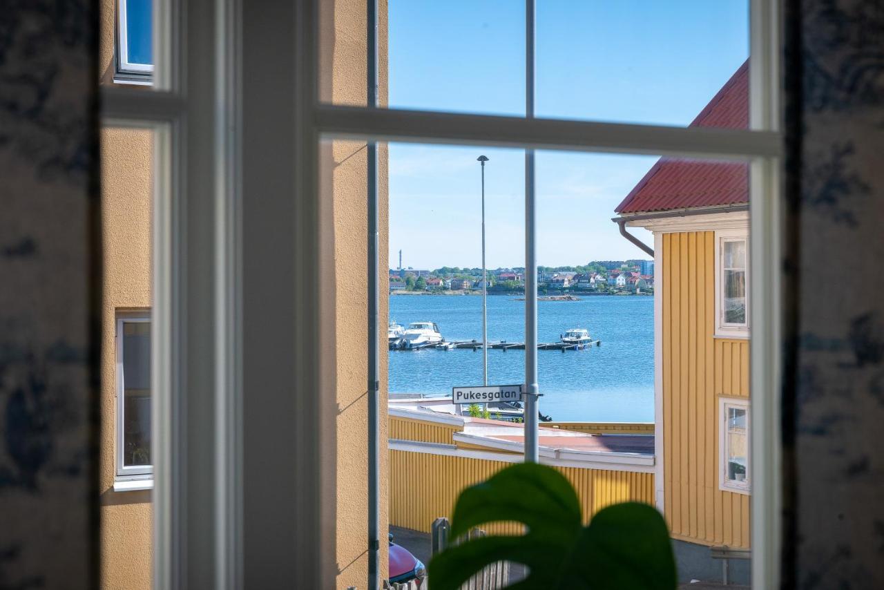 Fregatten Bed & Breakfast Karlskrona Exterior foto